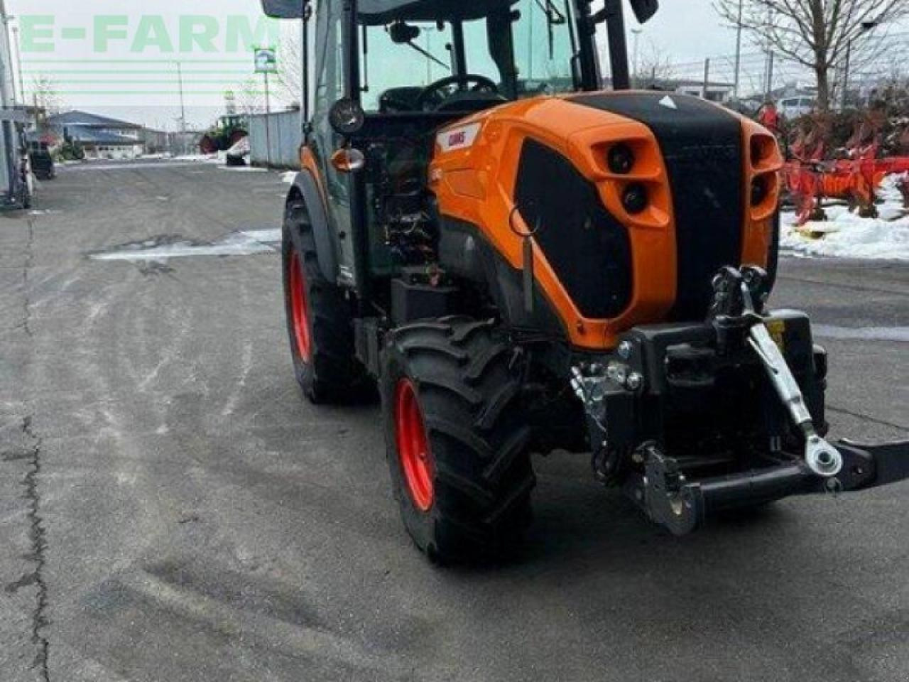 CLAAS nexos 240 m advanced vf - Farm tractor: picture 5 CLAAS nexos 240 m advanced vf - Farm tractor: picture 5