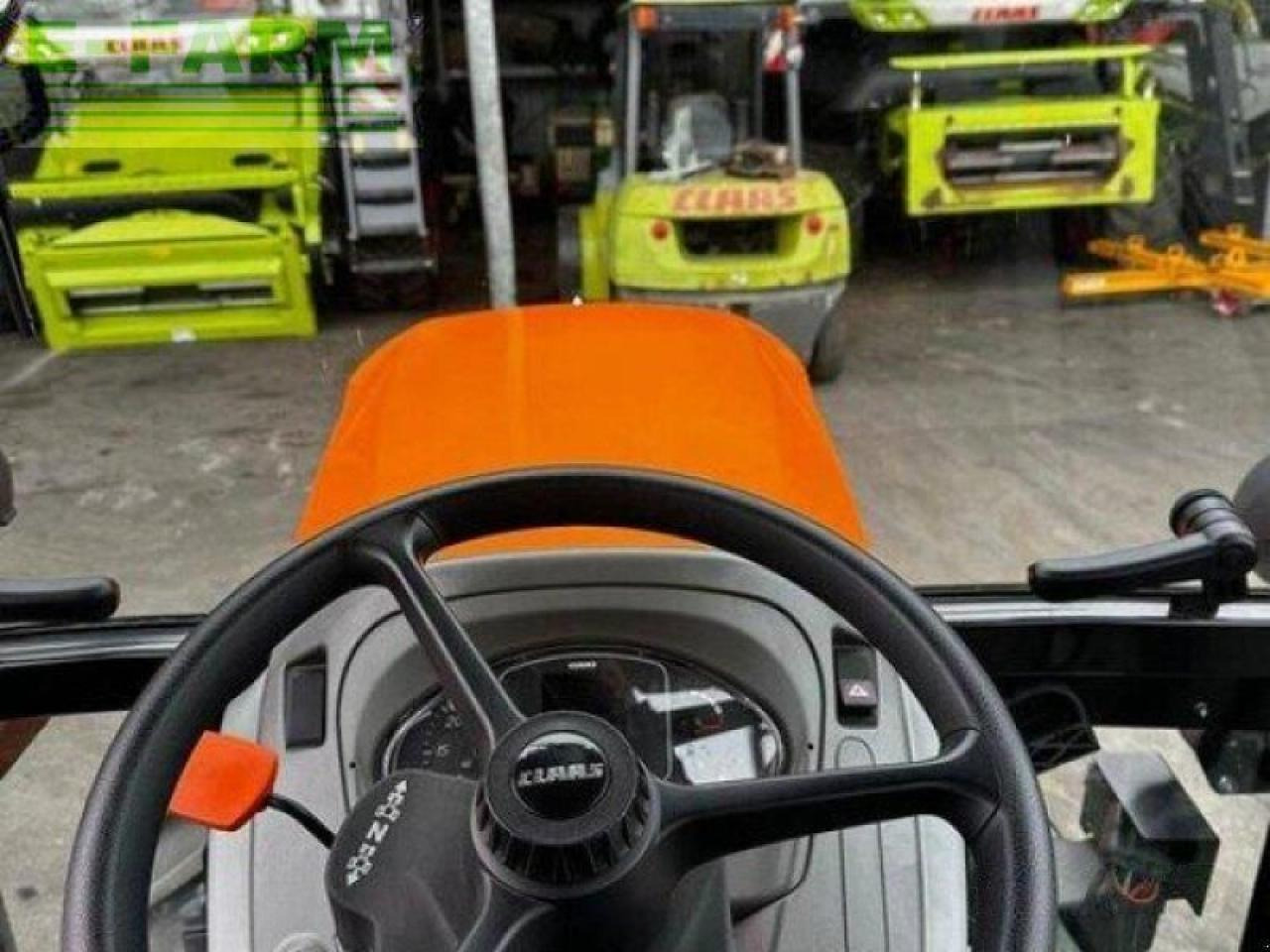 CLAAS nexos 240 m advanced vf - Farm tractor: picture 4 CLAAS nexos 240 m advanced vf - Farm tractor: picture 4