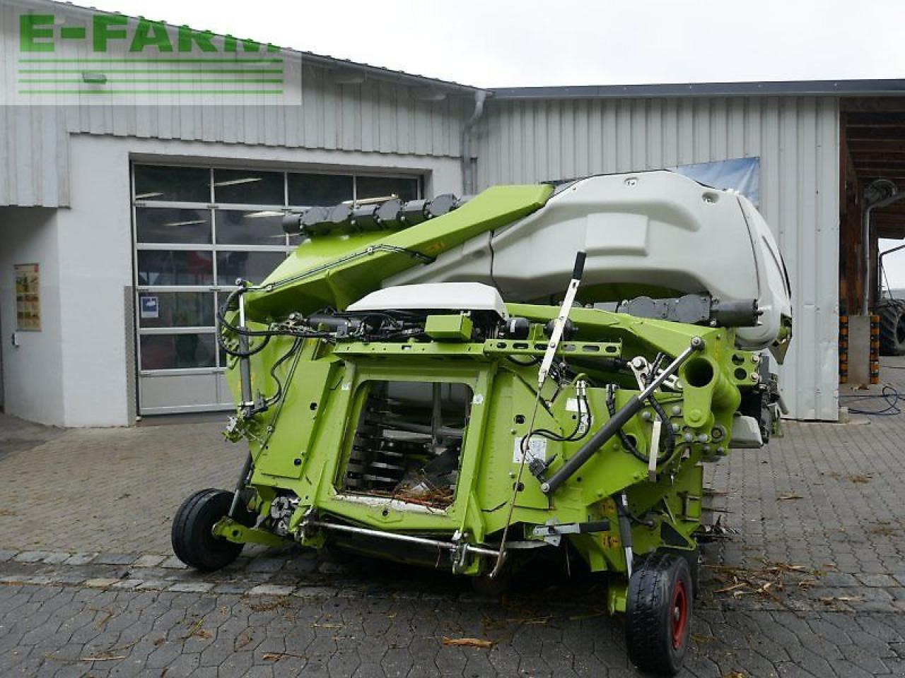 CLAAS orbis 900 - Forage harvester attachment: picture 1 CLAAS orbis 900 - Forage harvester attachment: picture 1