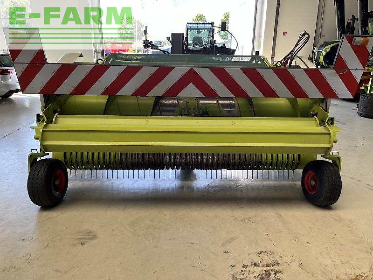 CLAAS pick-up - Forage harvester attachment: picture 1 CLAAS pick-up - Forage harvester attachment: picture 1