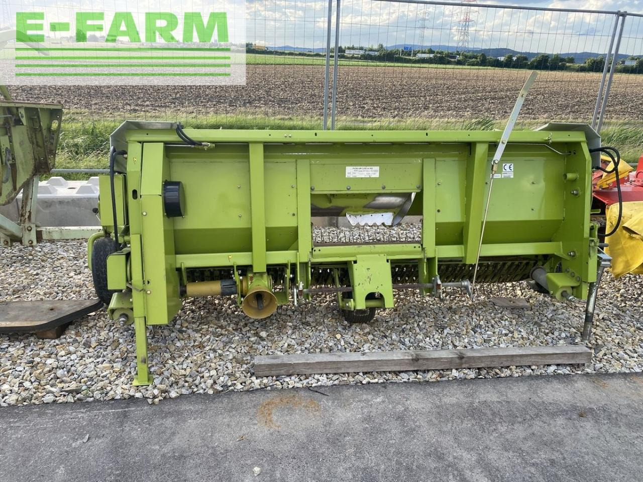 CLAAS pu 300 hd - Forage harvester attachment: picture 2 CLAAS pu 300 hd - Forage harvester attachment: picture 2