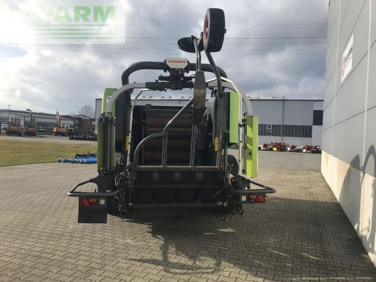 CLAAS rolland 455 uniwrap - Square baler: picture 5 CLAAS rolland 455 uniwrap - Square baler: picture 5