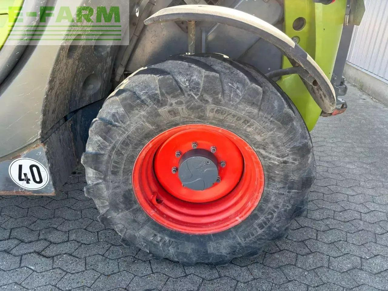 Telescopic handler CLAAS scorpion 7030: picture 15