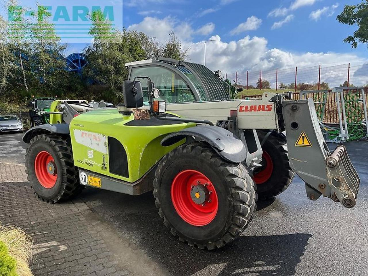 CLAAS scorpion 9040 plus varipower - Telescopic handler: picture 4 CLAAS scorpion 9040 plus varipower - Telescopic handler: picture 4