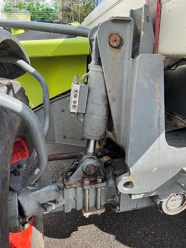 CLAAS scorpion 9040 plus varipower - Telescopic handler: picture 3 CLAAS scorpion 9040 plus varipower - Telescopic handler: picture 3