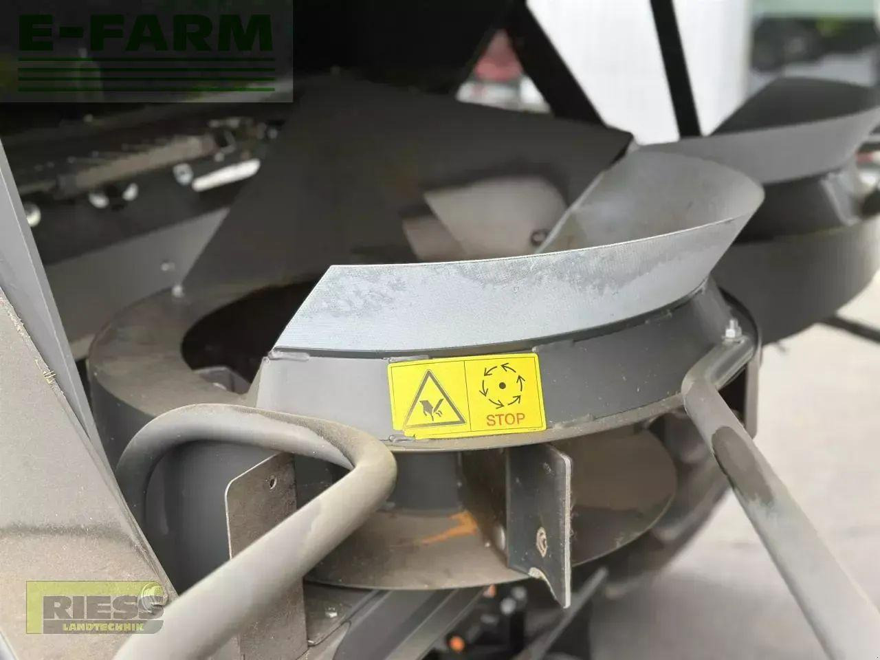 Combine harvester CLAAS tucano 430 vario 560 l34: picture 13