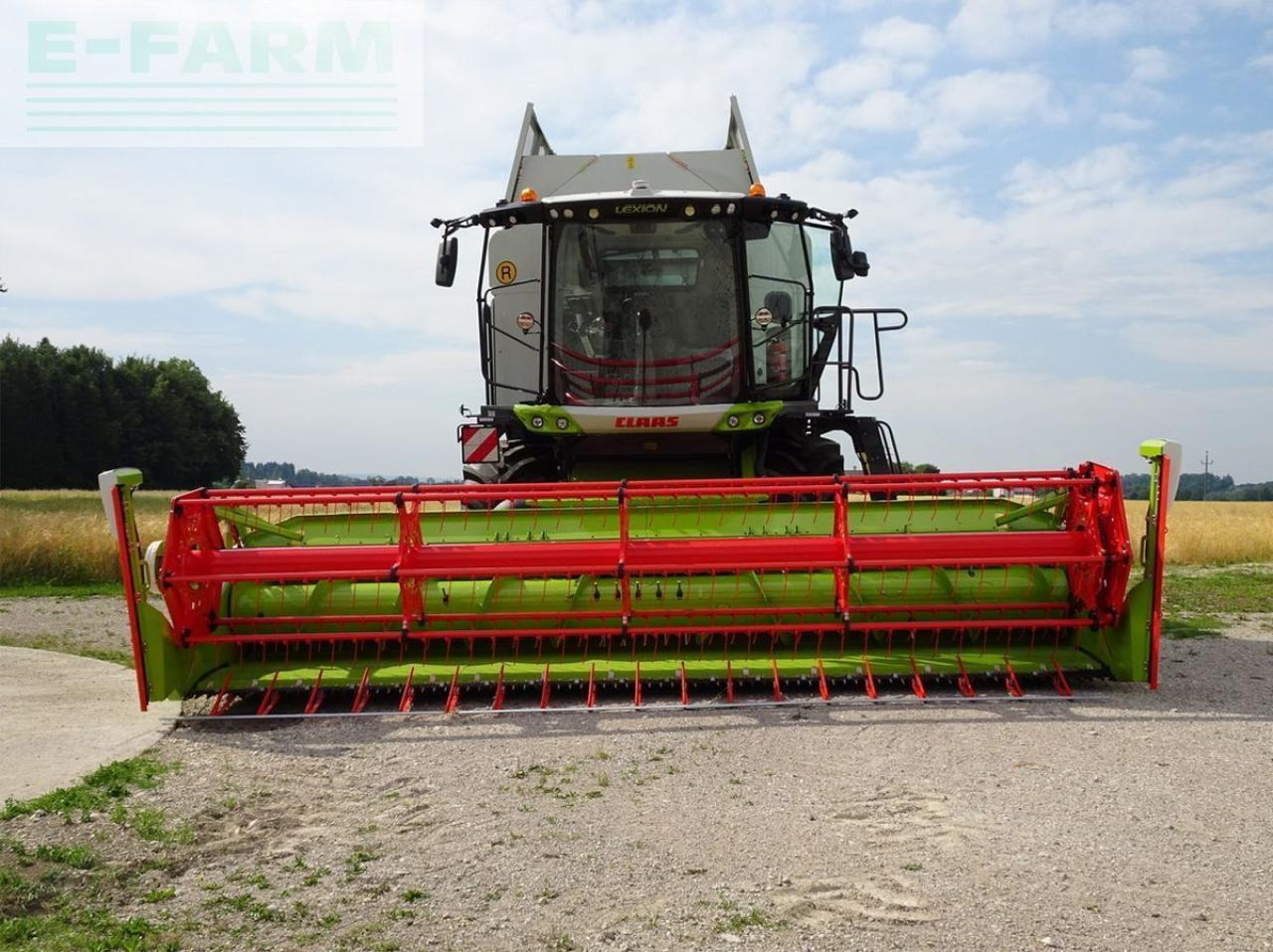 CLAAS v 620 mit wagen - Combine header: picture 2 CLAAS v 620 mit wagen - Combine header: picture 2