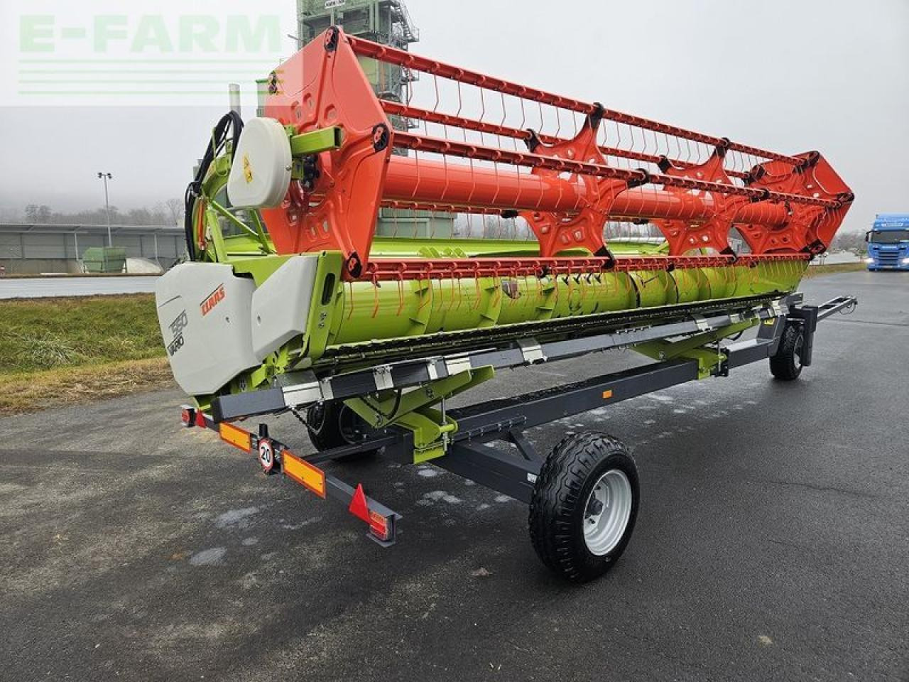 CLAAS vario 560 + rapstrenner + transportwagen - Combine header: picture 3 CLAAS vario 560 + rapstrenner + transportwagen - Combine header: picture 3