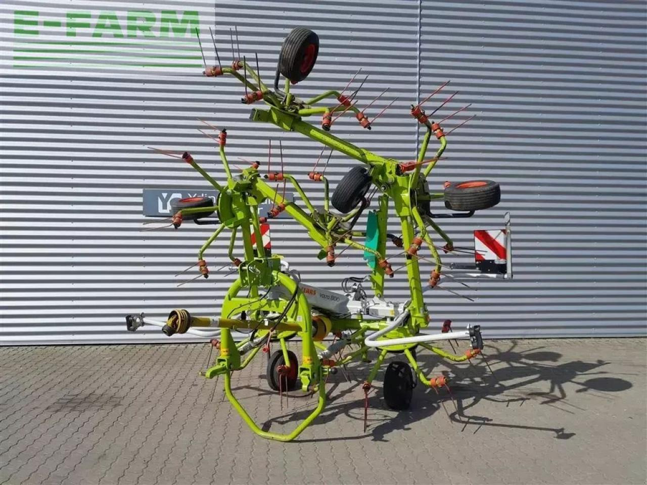 CLAAS volto 800 - Tedder/ Rake: picture 2 CLAAS volto 800 - Tedder/ Rake: picture 2