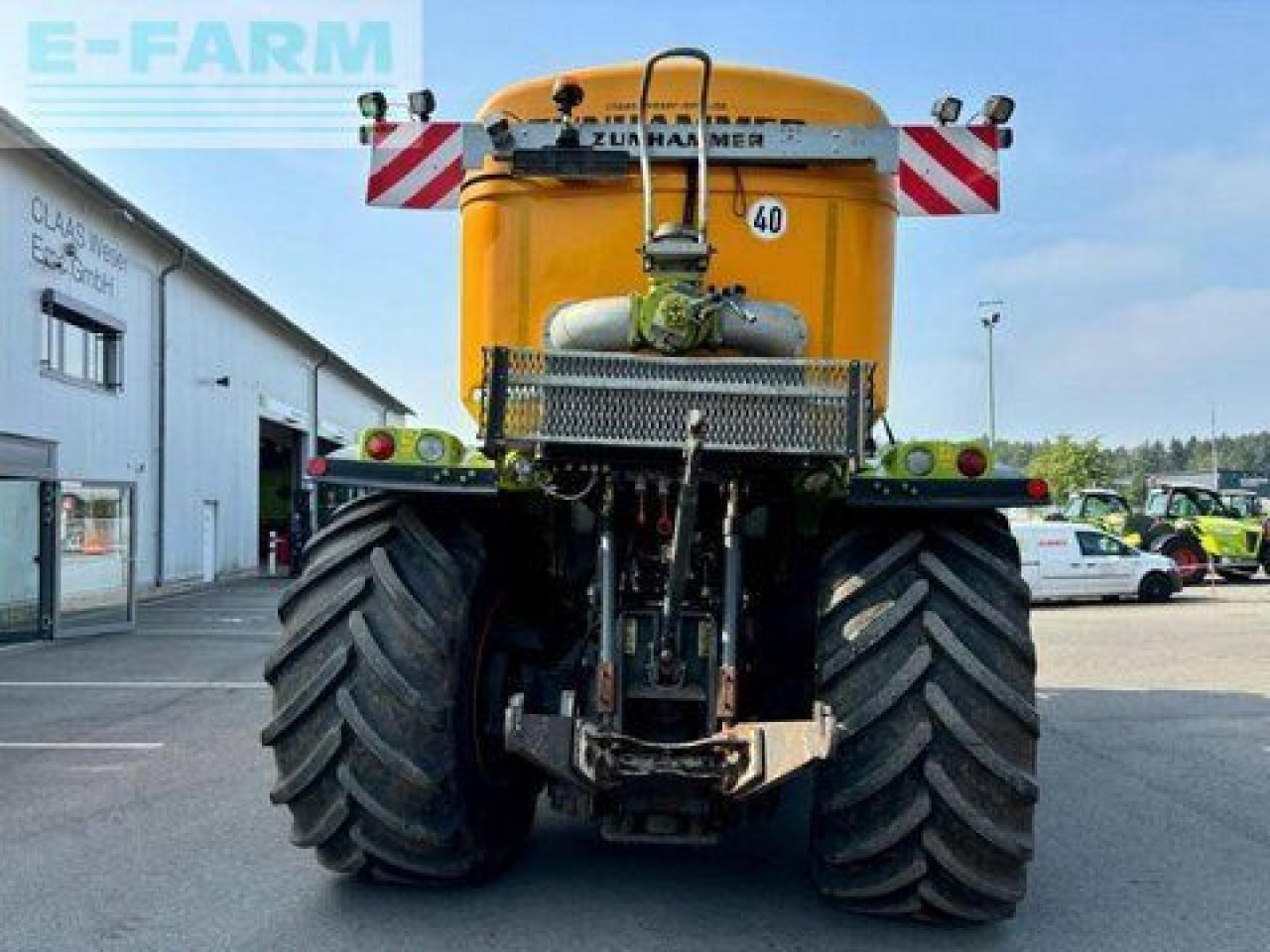 CLAAS xerion 4000 saddle trac, zunhammer acx 16 cbm SADDLE TRAC - Farm tractor: picture 4 CLAAS xerion 4000 saddle trac, zunhammer acx 16 cbm SADDLE TRAC - Farm tractor: picture 4