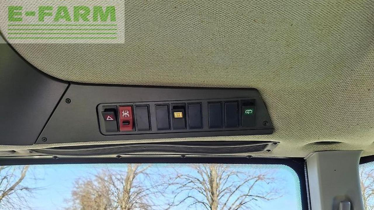 CLAAS xerion 4000 t vc - Farm tractor: picture 5 CLAAS xerion 4000 t vc - Farm tractor: picture 5