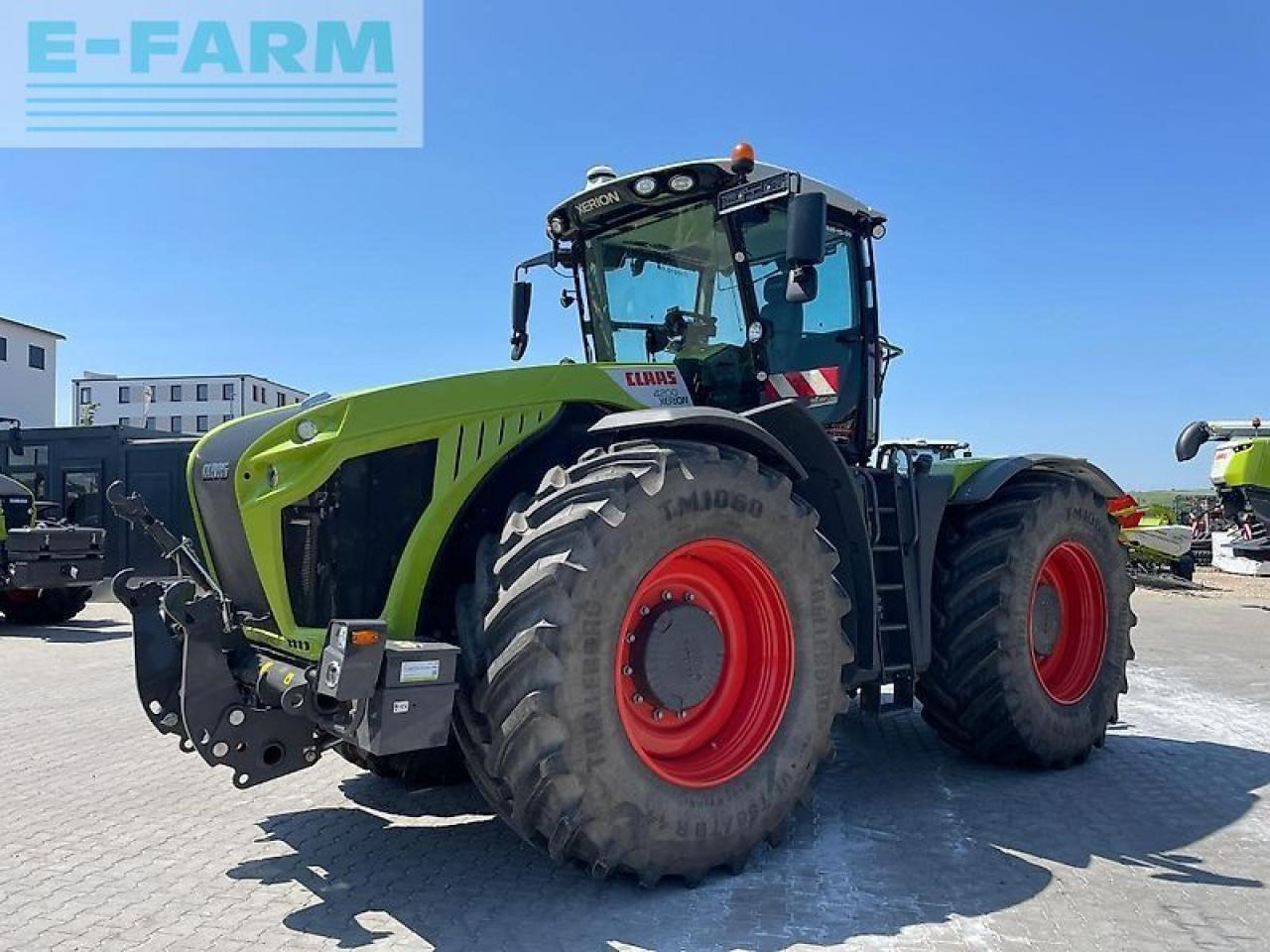 CLAAS xerion 4200 trac vc TRAC VC - Farm tractor: picture 1 CLAAS xerion 4200 trac vc TRAC VC - Farm tractor: picture 1