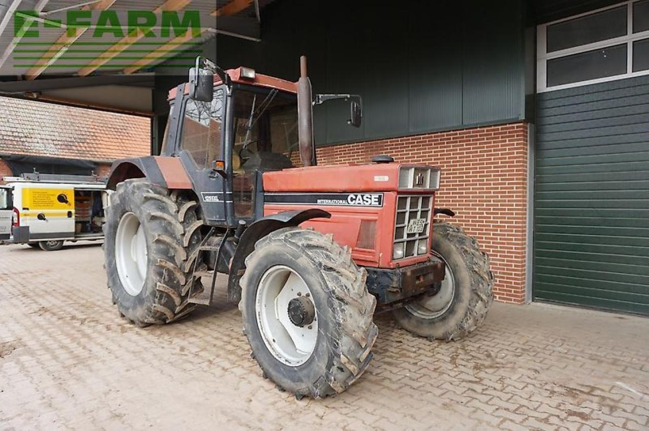 Case-IH ihc 1255 xl - Farm tractor: picture 2 Case-IH ihc 1255 xl - Farm tractor: picture 2