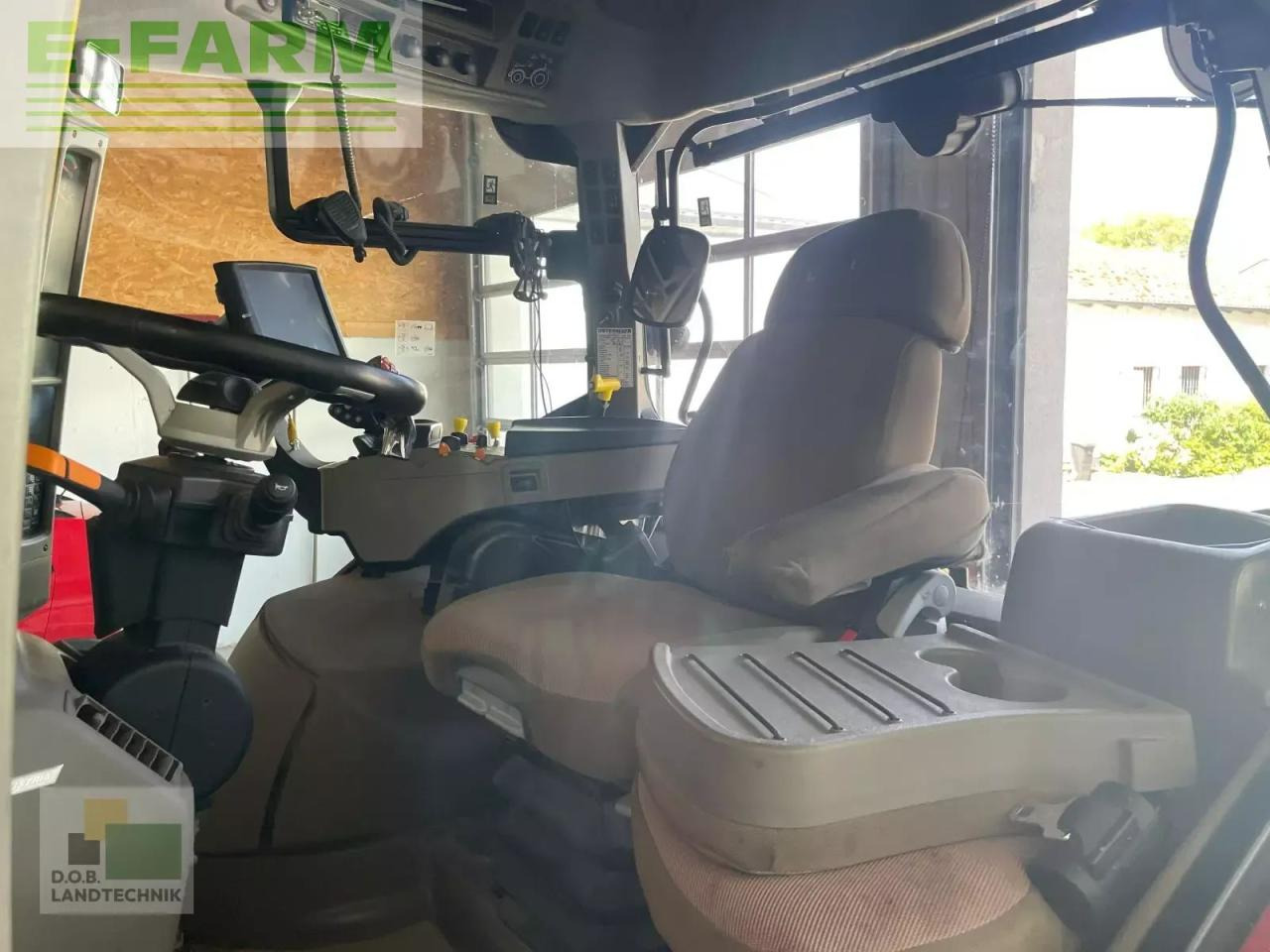 Farm tractor Case-IH puma 175: picture 11