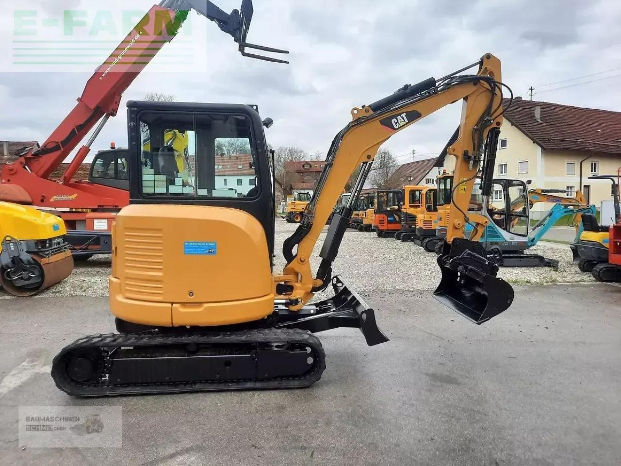 Caterpillar 303.5 - Mini excavator: picture 3 Caterpillar 303.5 - Mini excavator: picture 3