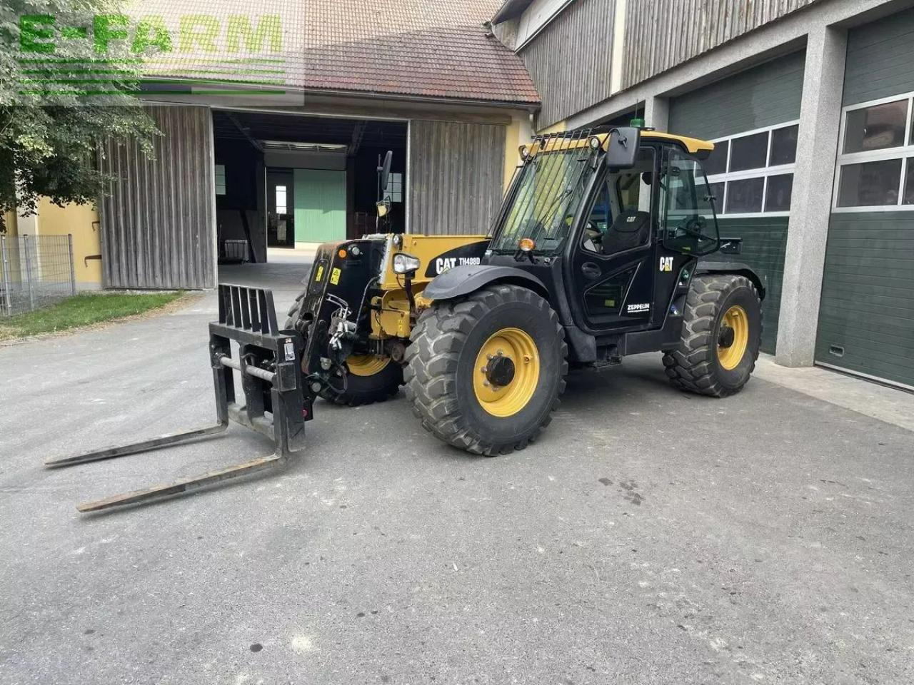 Caterpillar th408d - Telescopic handler: picture 2 Caterpillar th408d - Telescopic handler: picture 2