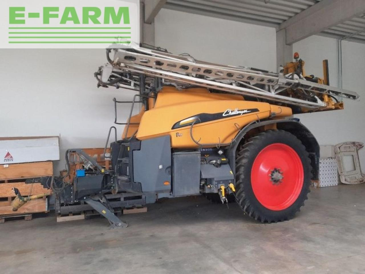 Challenger rg344 - Trailed sprayer: picture 1 Challenger rg344 - Trailed sprayer: picture 1