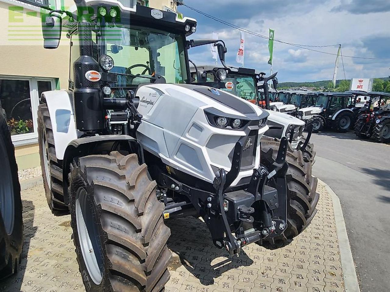 Deutz-Fahr 6125 - Farm tractor: picture 3 Deutz-Fahr 6125 - Farm tractor: picture 3