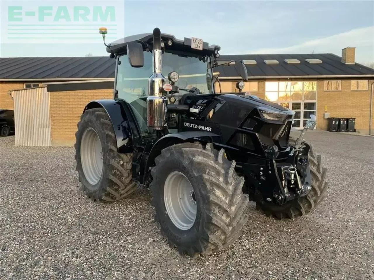 Deutz-Fahr 6135c ttv TTV - Farm tractor: picture 2 Deutz-Fahr 6135c ttv TTV - Farm tractor: picture 2