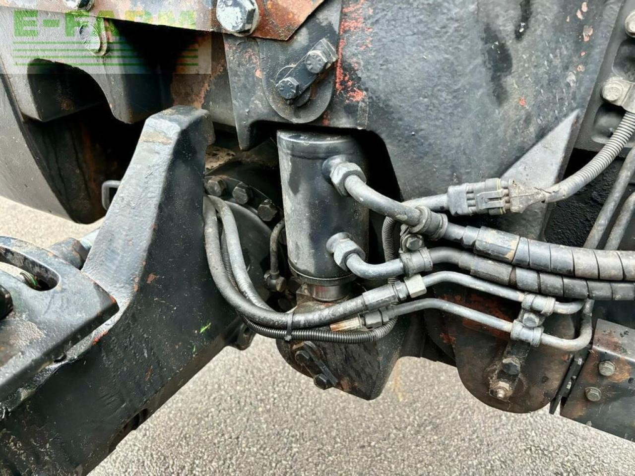 Farm tractor Deutz-Fahr agrotron 165: picture 14