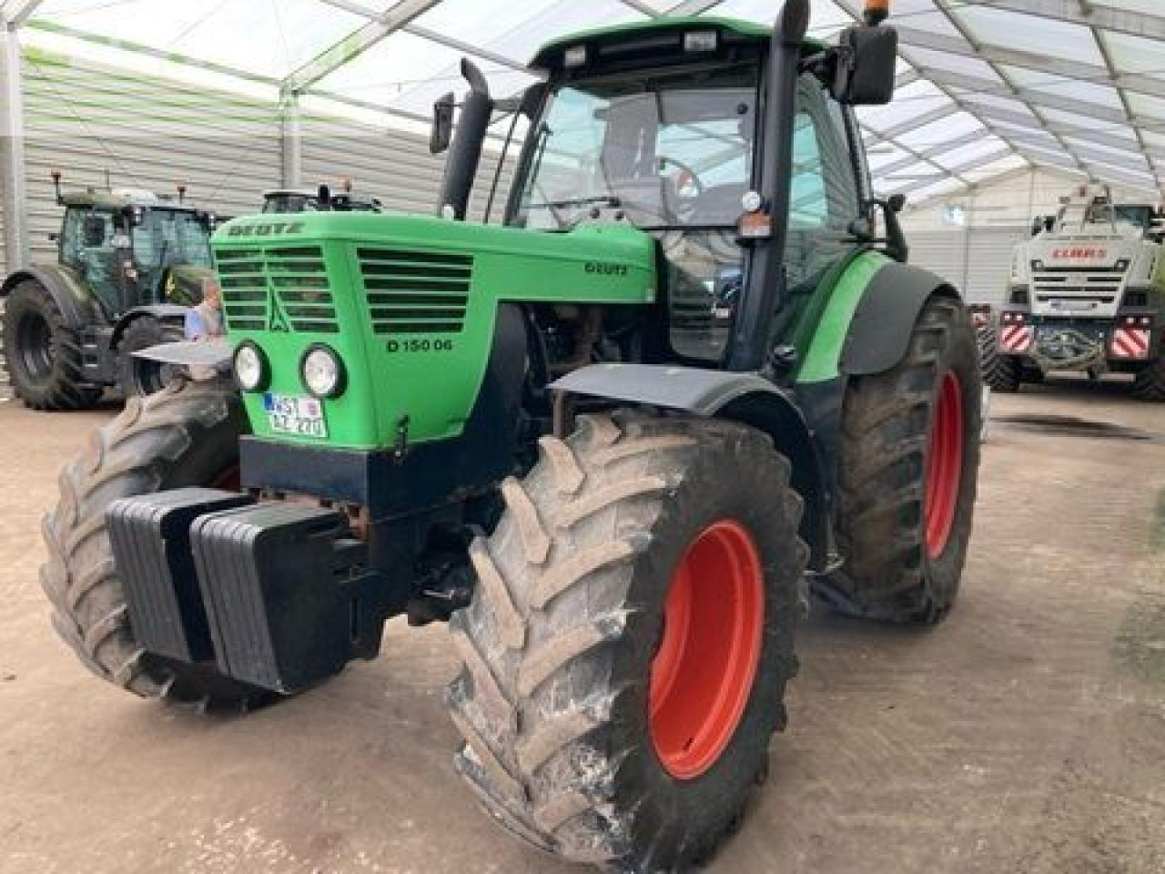 Farm tractor Deutz-Fahr agrotron 165: picture 18