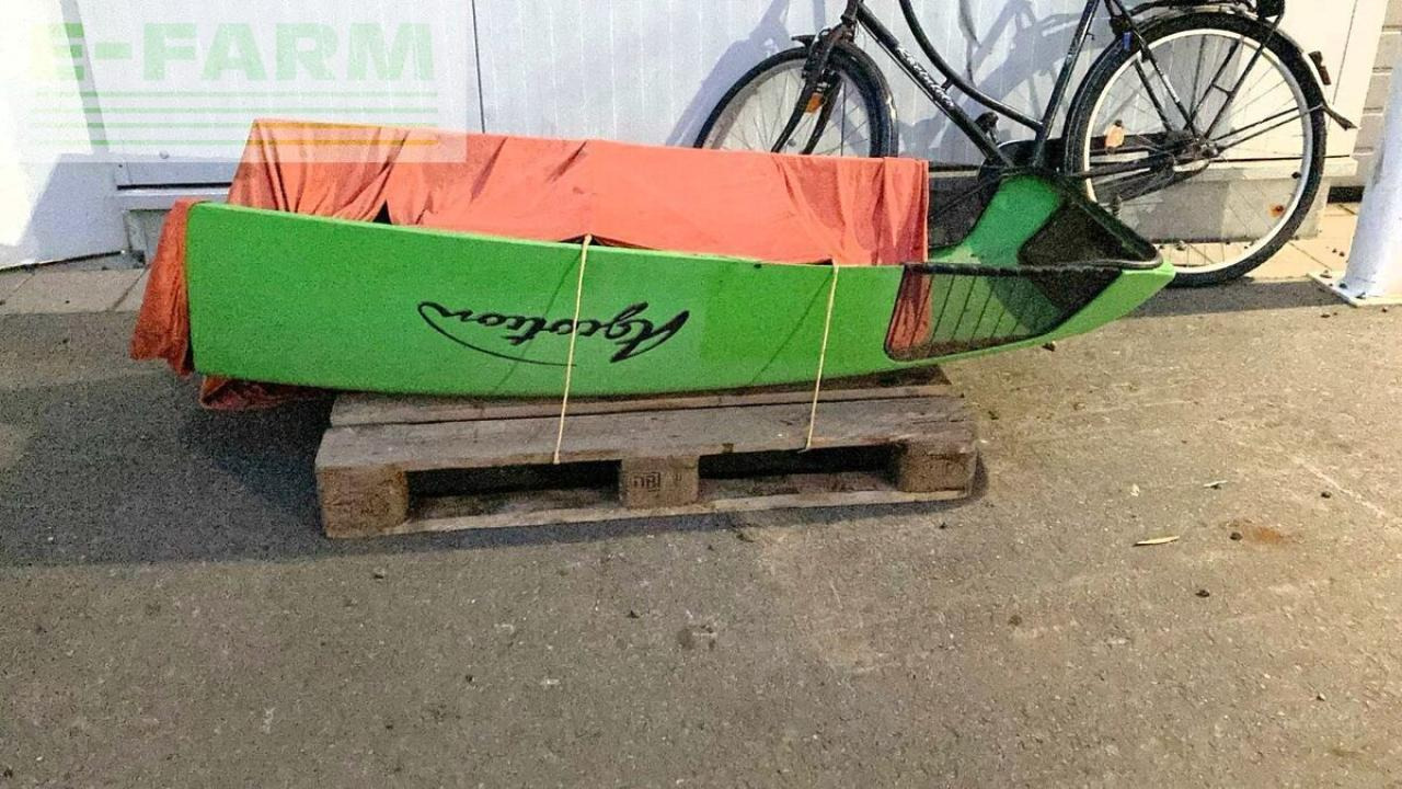 Farm tractor Deutz-Fahr agrotron 165: picture 15