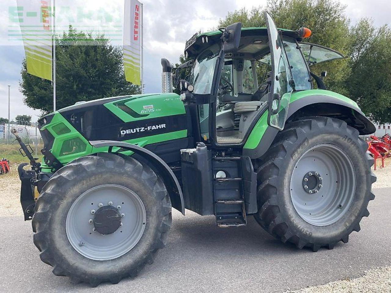 Deutz-Fahr agrotron 6215 preisreduziert - Farm tractor: picture 3 Deutz-Fahr agrotron 6215 preisreduziert - Farm tractor: picture 3