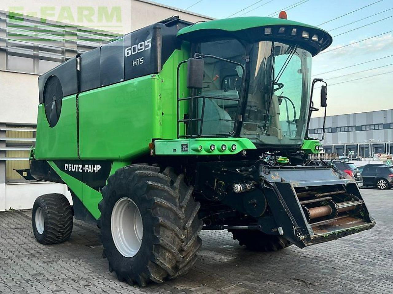 Deutz-Fahr topliner 6095 hts - Combine harvester: picture 3 Deutz-Fahr topliner 6095 hts - Combine harvester: picture 3