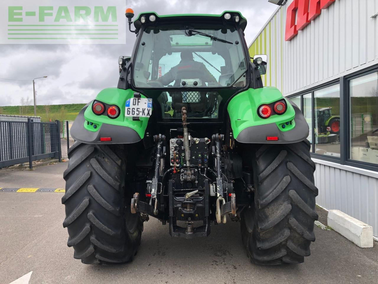 Farm tractor Deutz-Fahr ttv 7250: picture 6