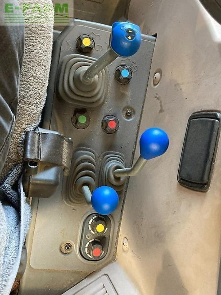 Farm tractor Fendt 310 vario power s4 tms mit frontlader Power: picture 12