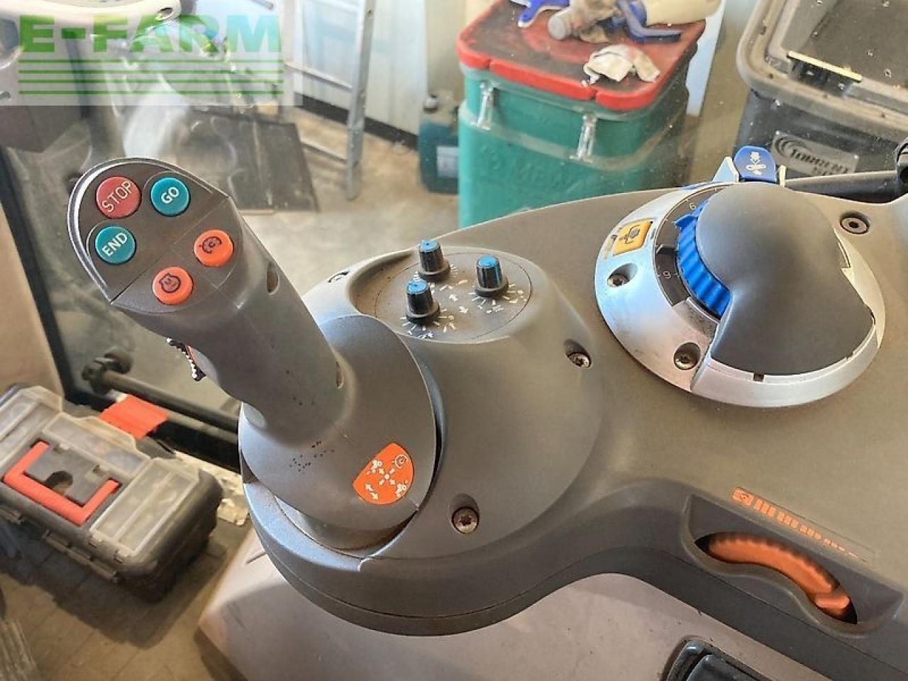 Farm tractor Fendt 310 vario power s4 tms mit frontlader Power: picture 11