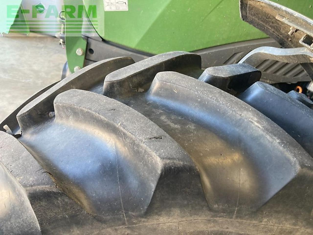 Farm tractor Fendt 310 vario power s4 tms mit frontlader Power: picture 16