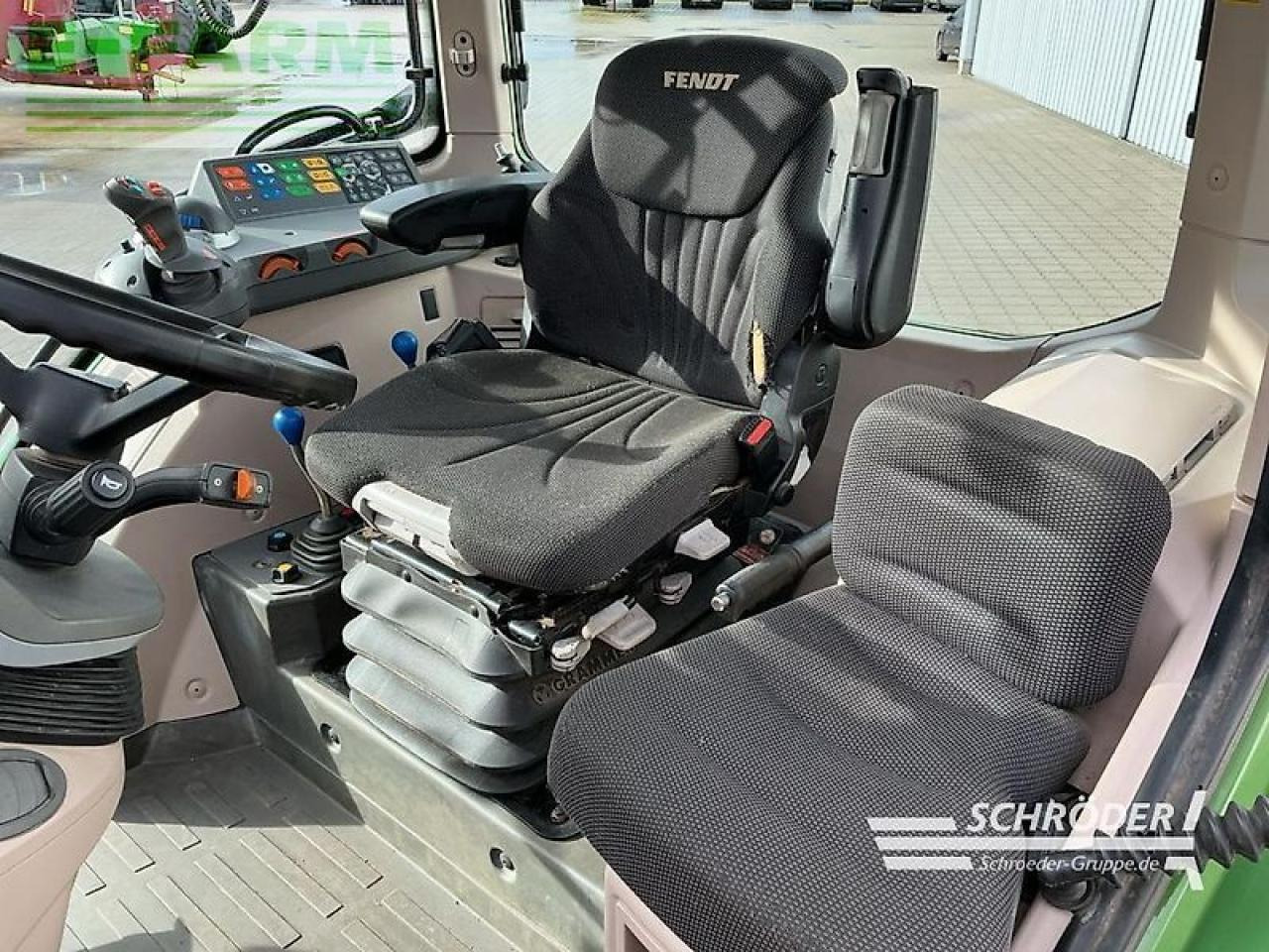 Fendt 310 vario s4 power Power - Farm tractor: picture 5 Fendt 310 vario s4 power Power - Farm tractor: picture 5