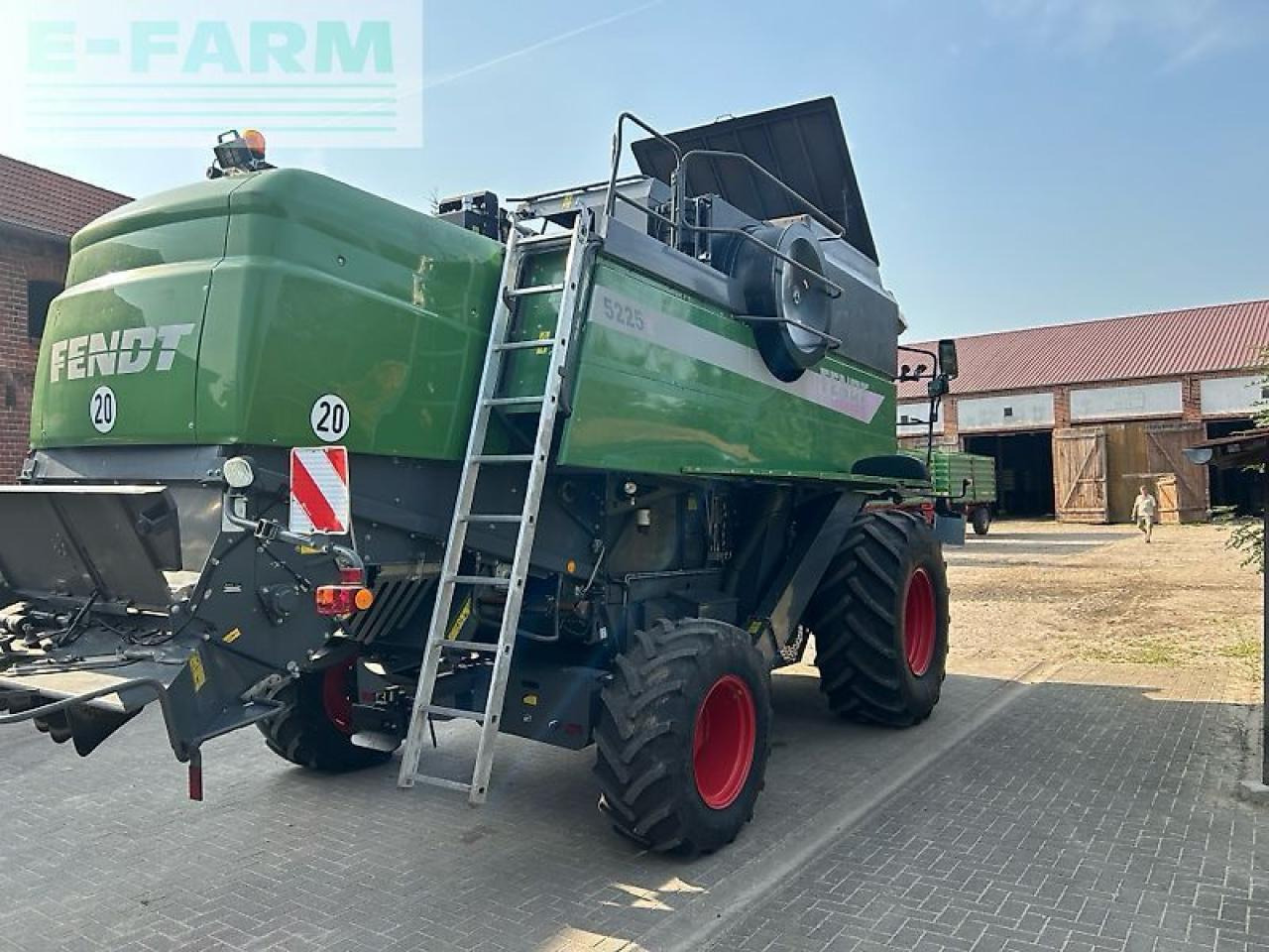 Fendt 5225 e - Combine harvester: picture 2 Fendt 5225 e - Combine harvester: picture 2