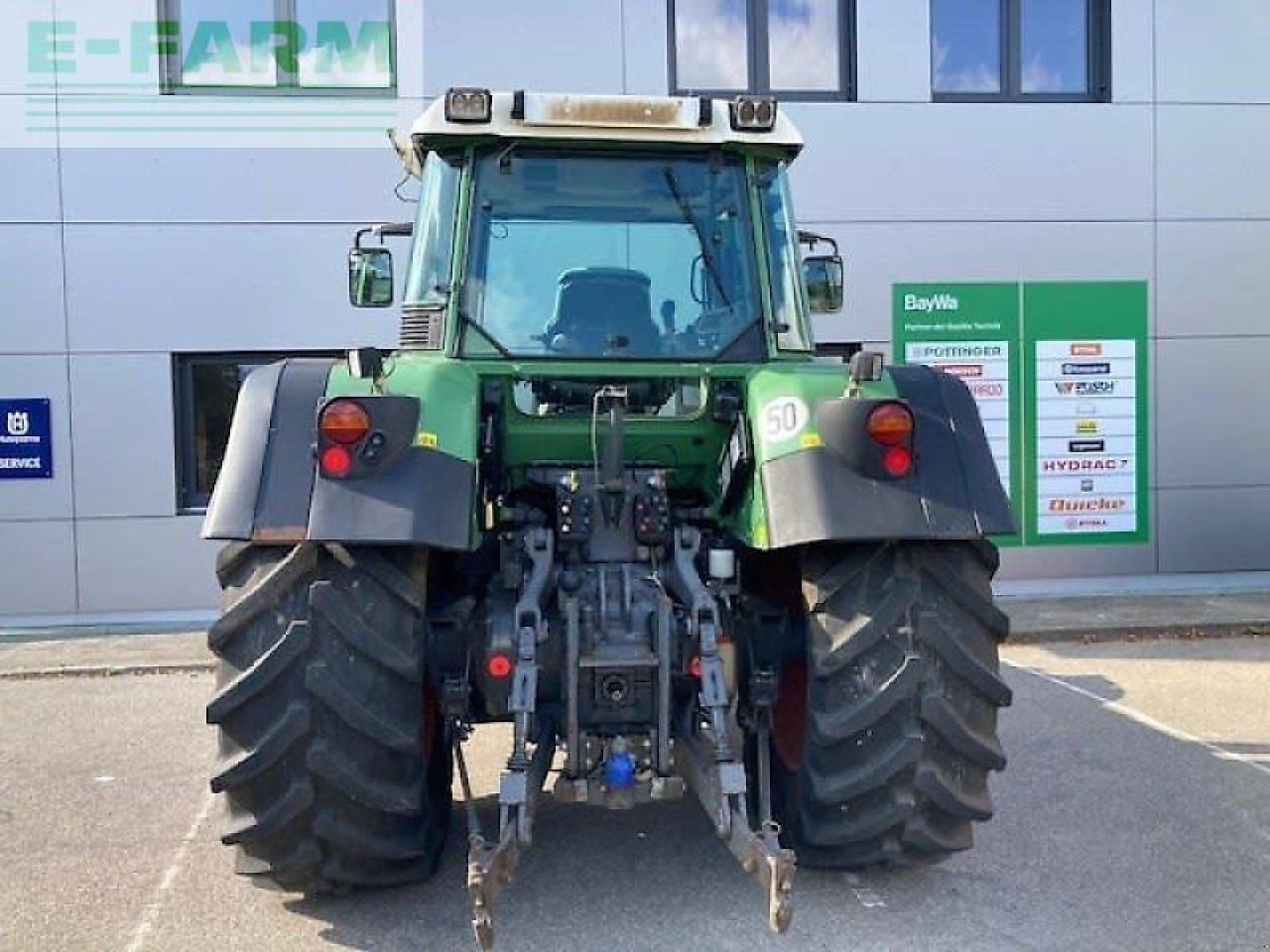 Fendt 718 vario com3 - Farm tractor: picture 5 Fendt 718 vario com3 - Farm tractor: picture 5