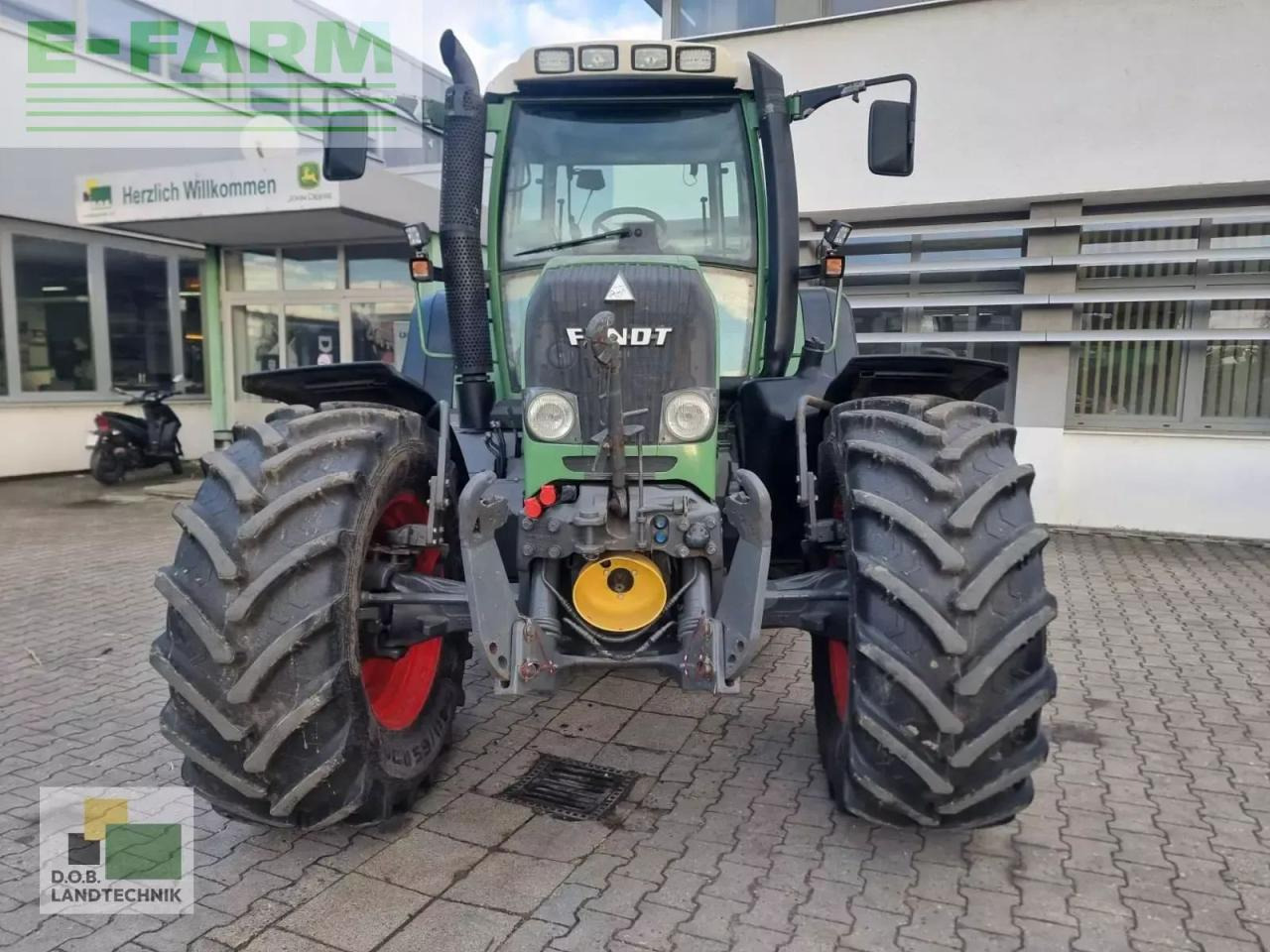 Fendt 718 vario comiii - Farm tractor: picture 2 Fendt 718 vario comiii - Farm tractor: picture 2