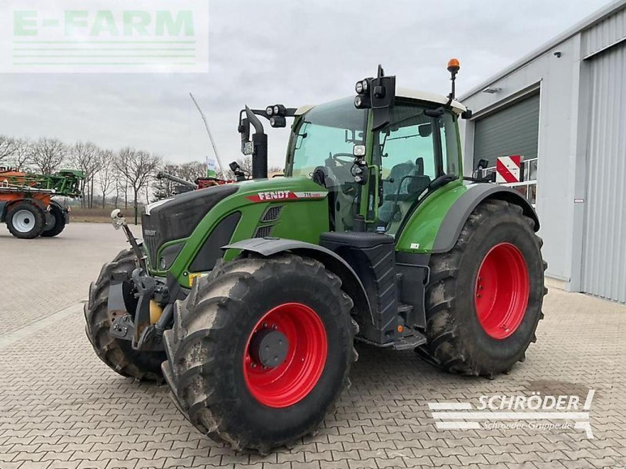 Fendt 718 vario gen6 power plus PowerPlus - Farm tractor: picture 4 Fendt 718 vario gen6 power plus PowerPlus - Farm tractor: picture 4