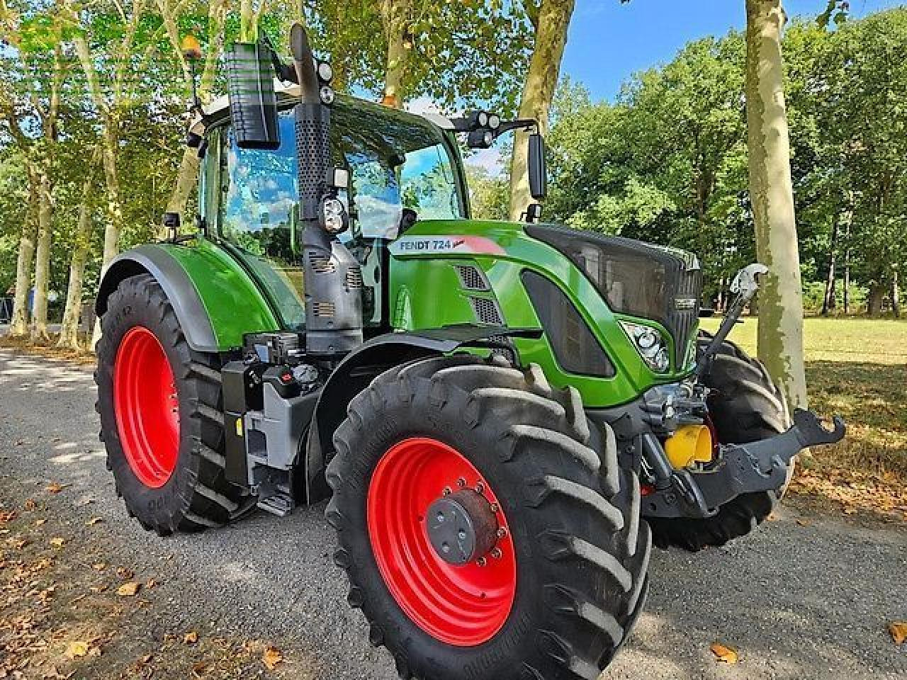 Fendt 724 s4 profi plus (718 720 722 ) - Farm tractor: picture 2 Fendt 724 s4 profi plus (718 720 722 ) - Farm tractor: picture 2