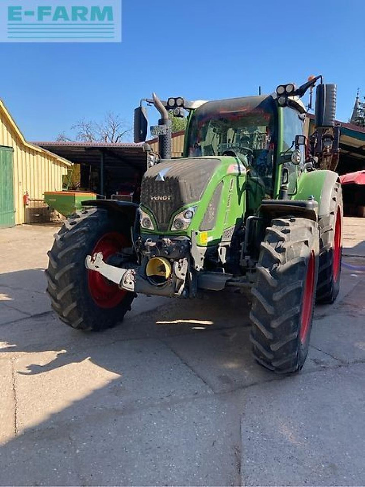 Fendt 724 vario - Farm tractor: picture 1 Fendt 724 vario - Farm tractor: picture 1