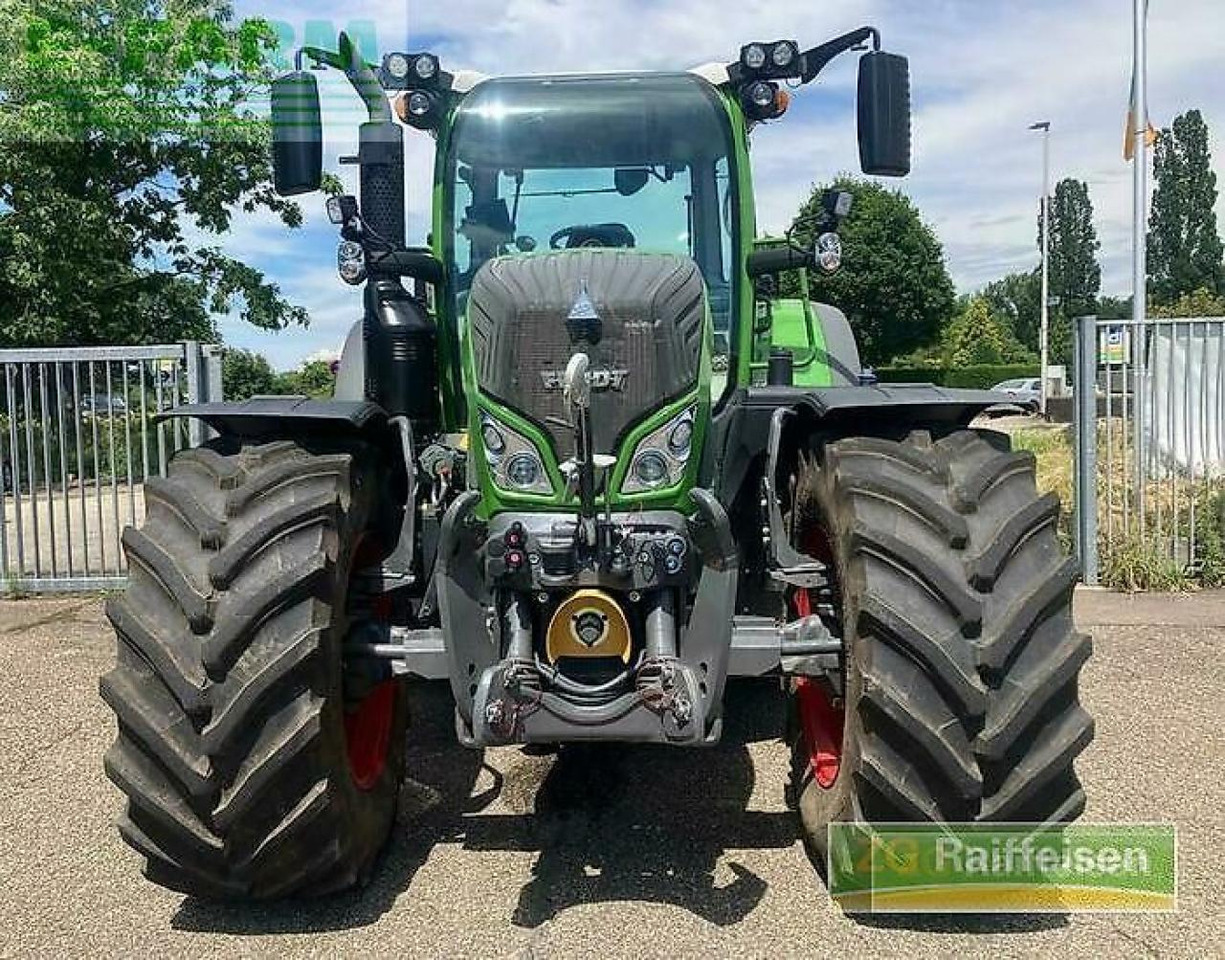 Fendt 724 vario - Farm tractor: picture 2 Fendt 724 vario - Farm tractor: picture 2