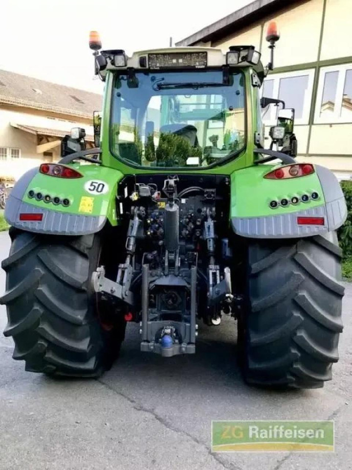 Fendt 724 vario gebr. allradsc - Farm tractor: picture 2 Fendt 724 vario gebr. allradsc - Farm tractor: picture 2