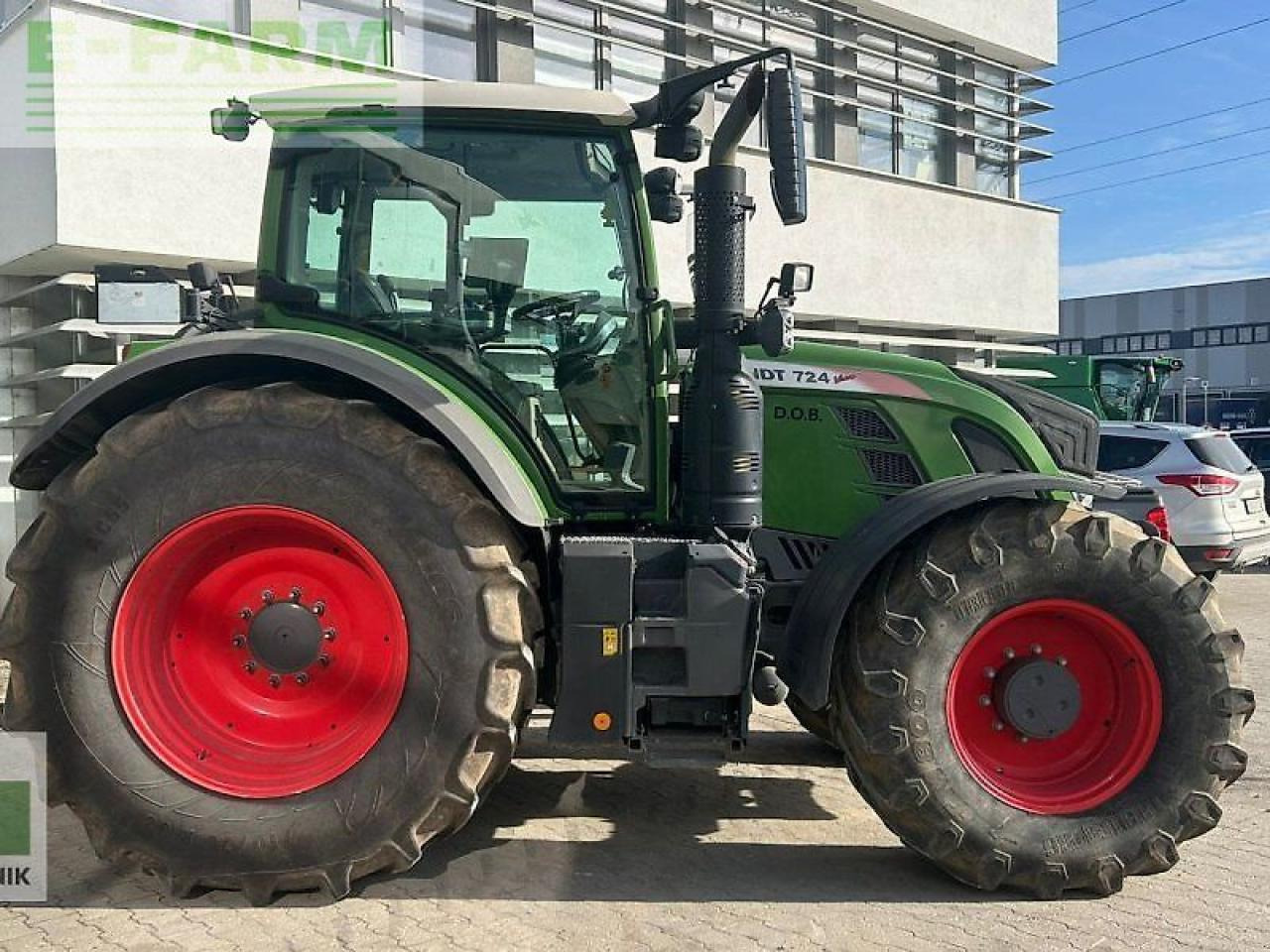 Fendt 724 vario profiplus ProfiPlus - Farm tractor: picture 3 Fendt 724 vario profiplus ProfiPlus - Farm tractor: picture 3