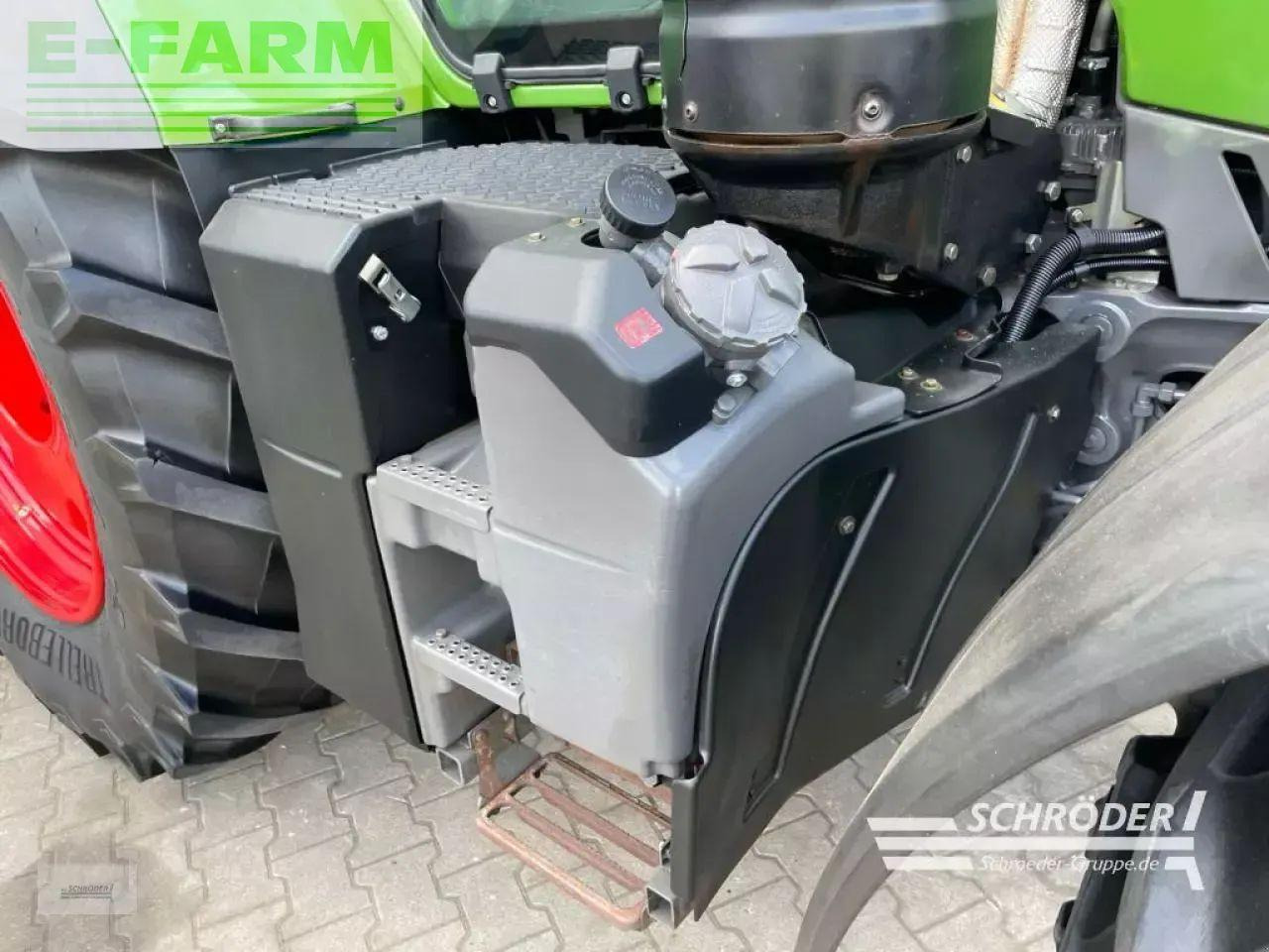 Fendt 724 vario s4 profi plus ProfiPlus - Farm tractor: picture 5 Fendt 724 vario s4 profi plus ProfiPlus - Farm tractor: picture 5