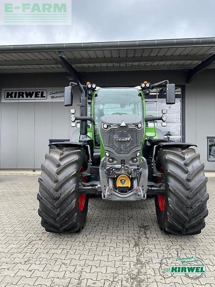 Fendt 728 vario gen7 - Farm tractor: picture 5 Fendt 728 vario gen7 - Farm tractor: picture 5