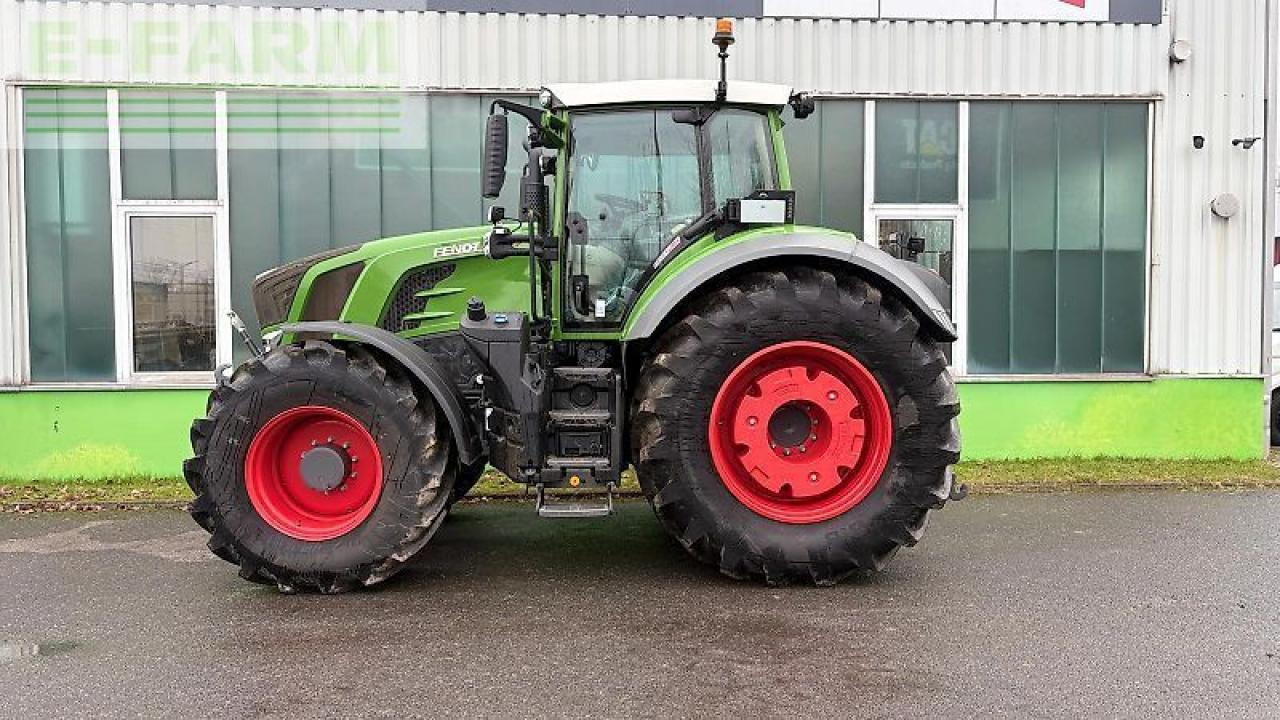 Fendt 826 vario profi+ ProfiPlus - Farm tractor: picture 4 Fendt 826 vario profi+ ProfiPlus - Farm tractor: picture 4