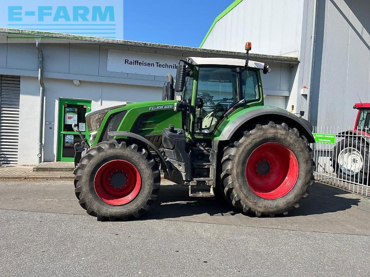 Fendt 828 s4 profiplus - Farm tractor: picture 1 Fendt 828 s4 profiplus - Farm tractor: picture 1