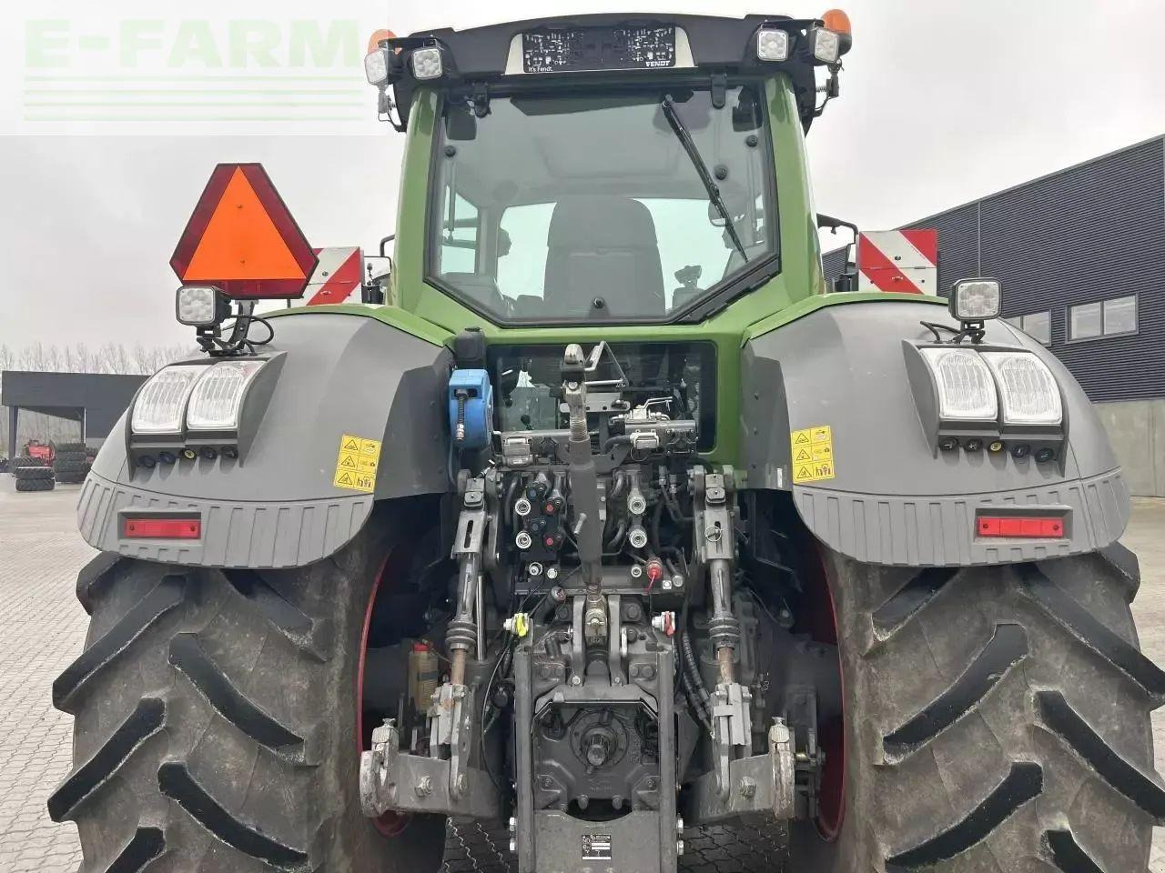 Fendt 828 vario s4 - Farm tractor: picture 5 Fendt 828 vario s4 - Farm tractor: picture 5