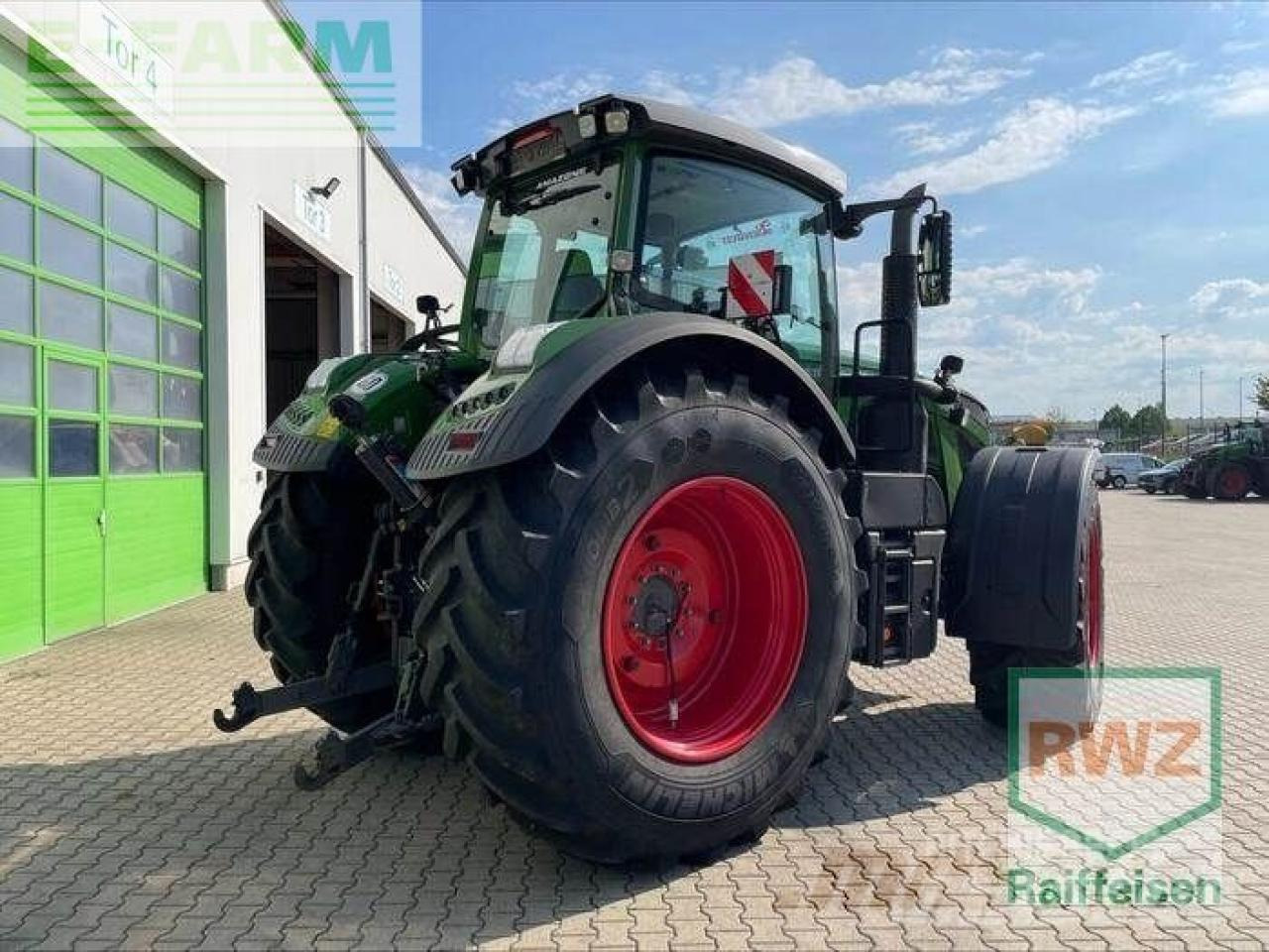 Fendt 933 vario - Farm tractor: picture 4 Fendt 933 vario - Farm tractor: picture 4