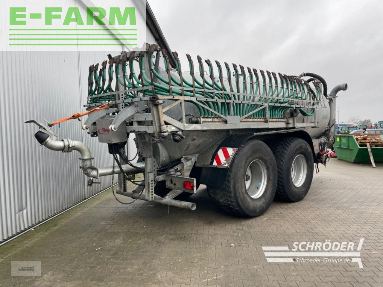 Fliegl vfm 18000 maxxline - Self-propelled sprayer: picture 3 Fliegl vfm 18000 maxxline - Self-propelled sprayer: picture 3