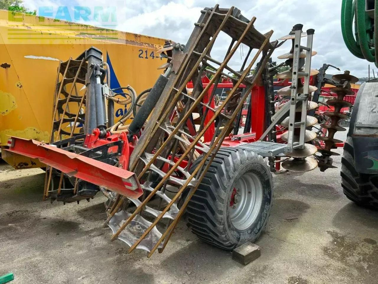 Gregoire Besson acerox32d - Disc harrow: picture 3 Gregoire Besson acerox32d - Disc harrow: picture 3